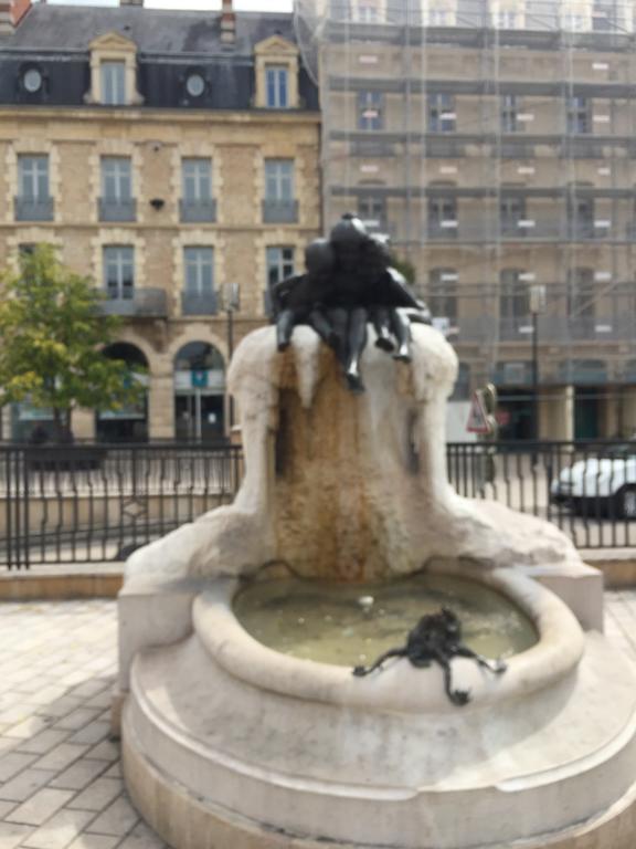 Ideal Art Deco Compris Un Parking Prive Securise Darcy Liberte Centre Gare-Ville Dijon Exterior foto